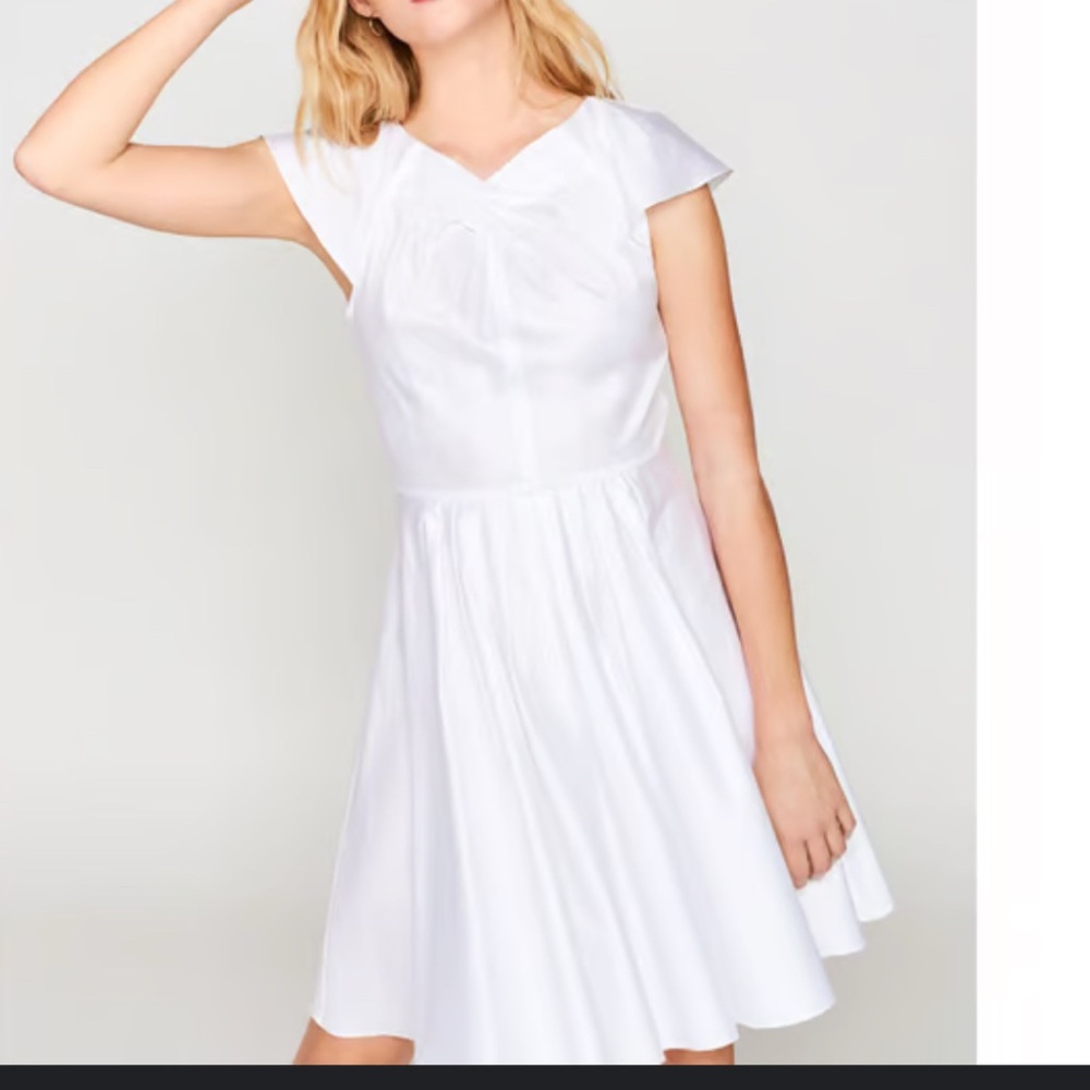 Tara Jarmon White A-Line  Dress with Flutter Sleeves